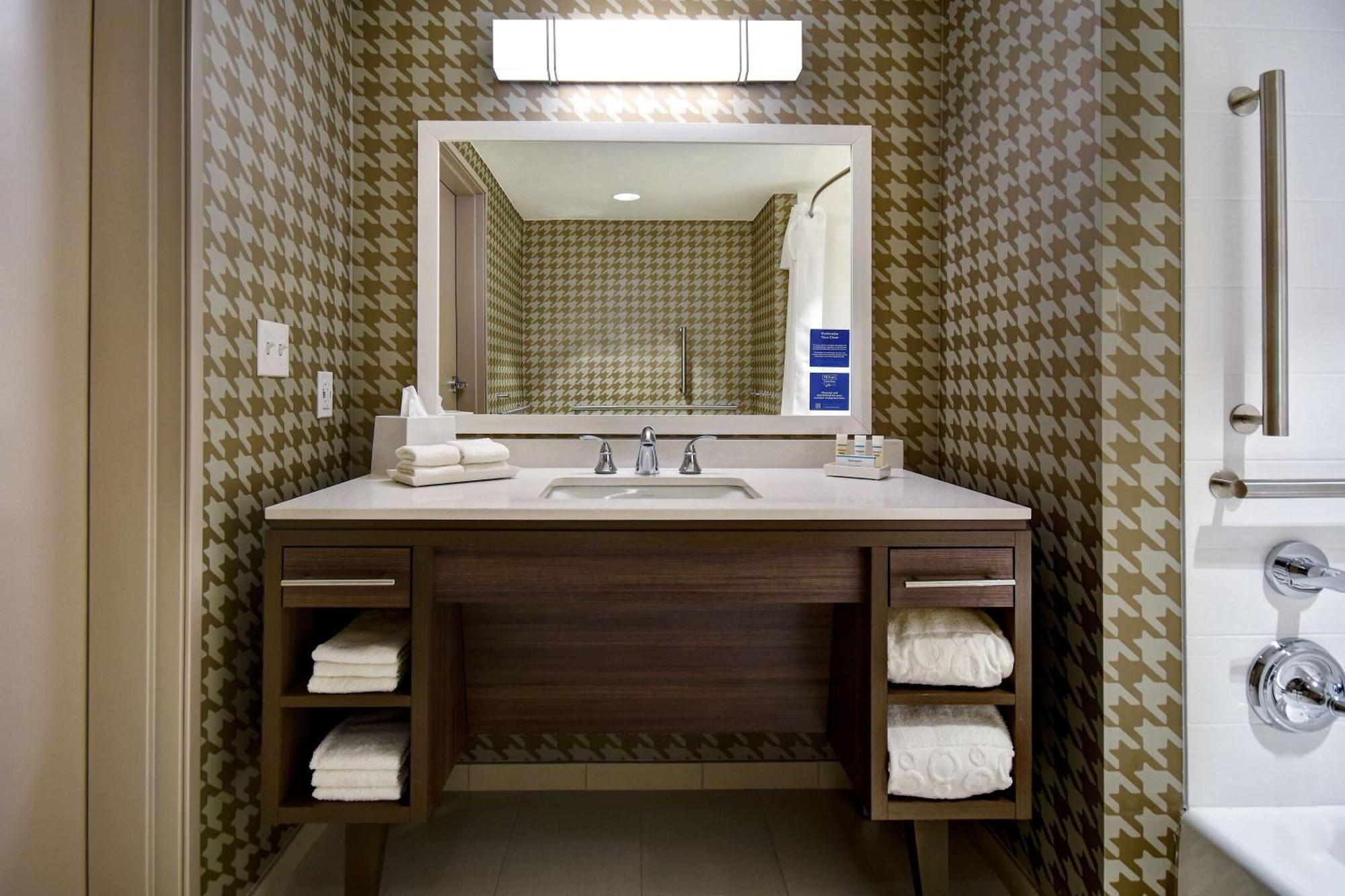 Home2 Suites Wichita Downtown Delano, Ks 외부 사진